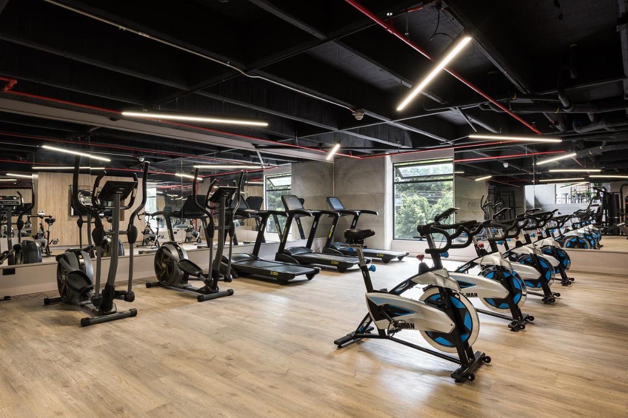Go Living And Suites - Jalo Rent Medellin Bagian luar foto